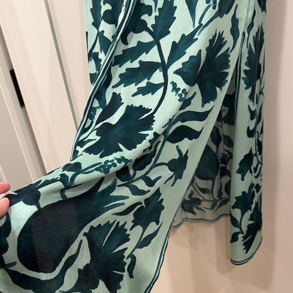 Omika Amira Maxi Dress, Small - Picture 10 of 12